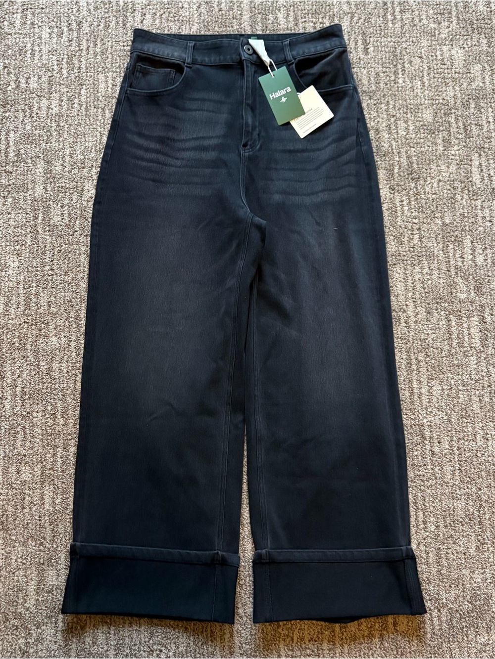 Halara Flex High Waisted Rolled Hem Wide Leg Black Casual Jeans women’s Medium